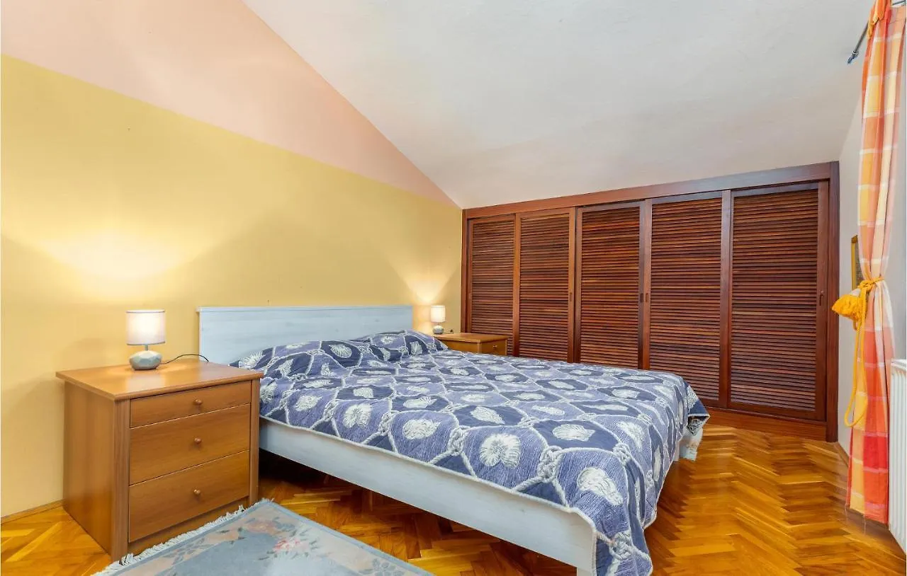 Holiday home Amazing Home In Premantura With Wifi Croatia